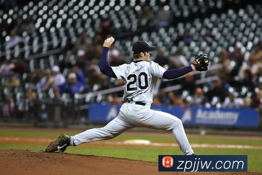 华体会体育官网app赛事直播解说员服务体系